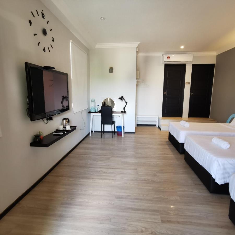 Foresight Hotel Тавау Экстерьер фото